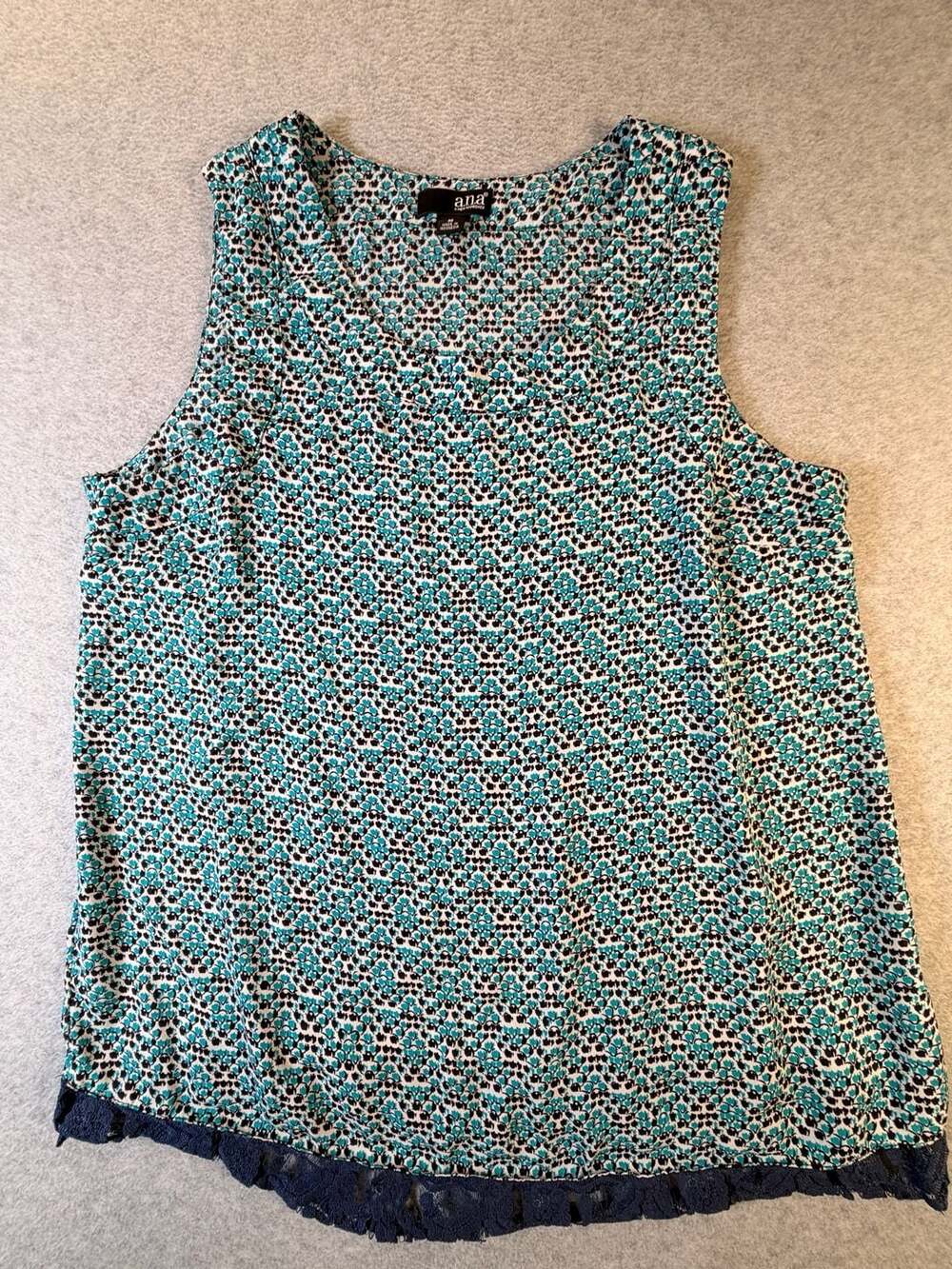 a.n.a Tank Top Size M Teal White Black Pattern Lace Hem